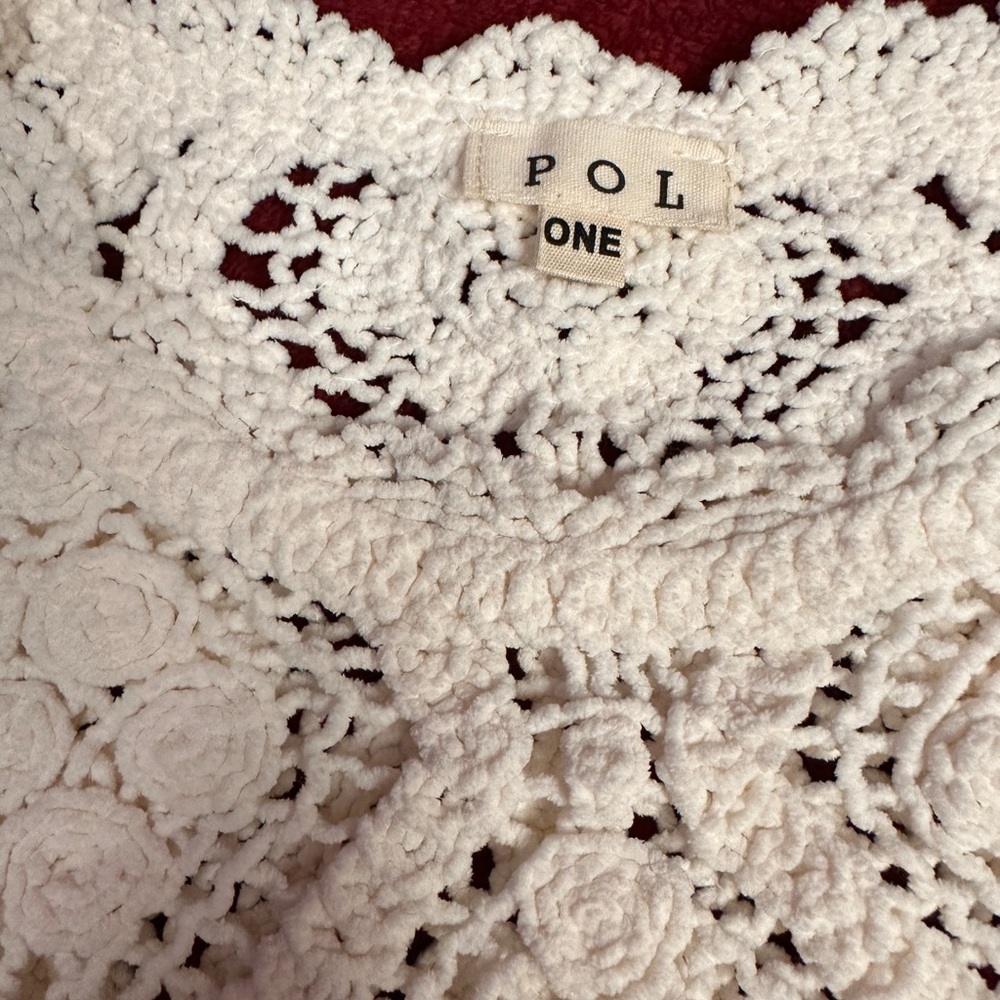 POL Cream crochet sweater. One size - Picture 2 of 6